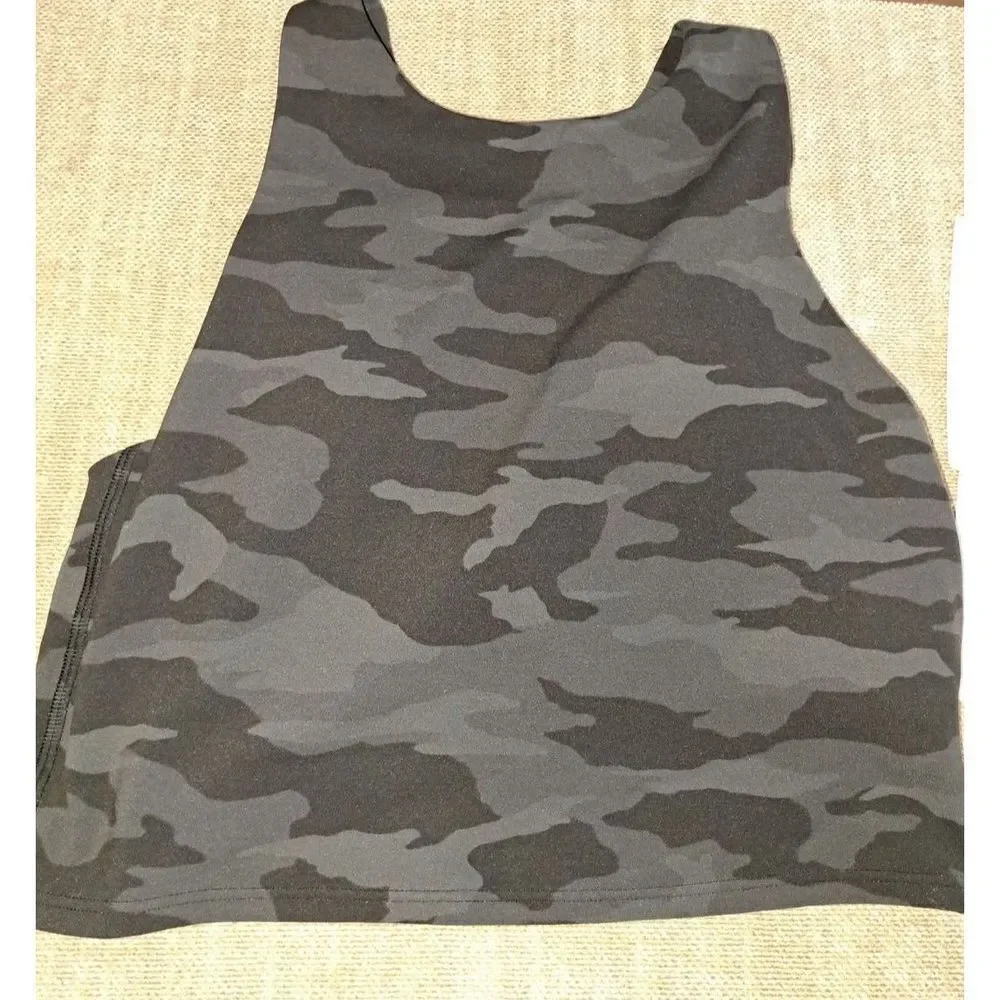 ATHLETA Sports Bra Size Small A-C Cup Gray  Camo Gray Conscious Crop Bra‎